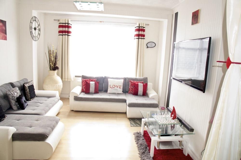 A & L Lodgings Barking  Buitenkant foto